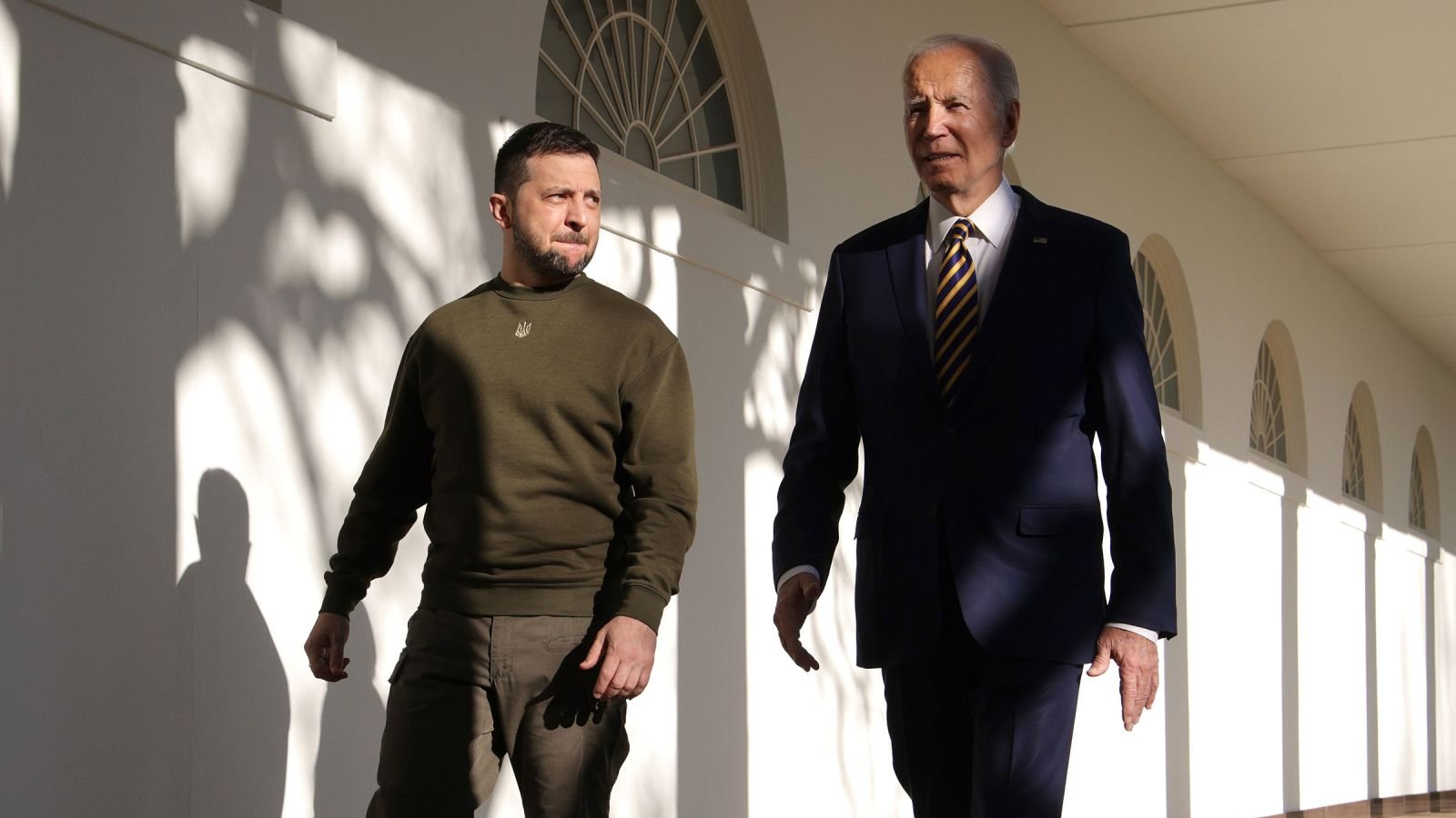 Biden intenta dejar a Ucrania “en la posiciónica más fortalado” con el nuevo paquete de ayuda, dice la Casa Blanca