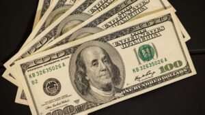 Precio del Dólar Hoy Jueves 10 de Abril de 2025: Así Está El Tipo de Cambio Con el Peso