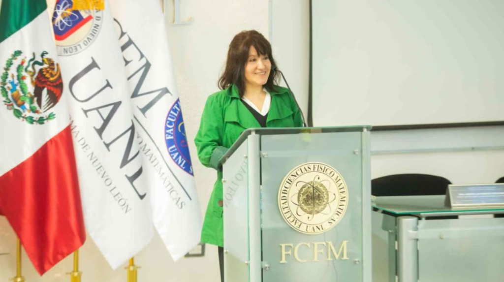 Investigación impulsana científica en Coloquio interdisciplinario