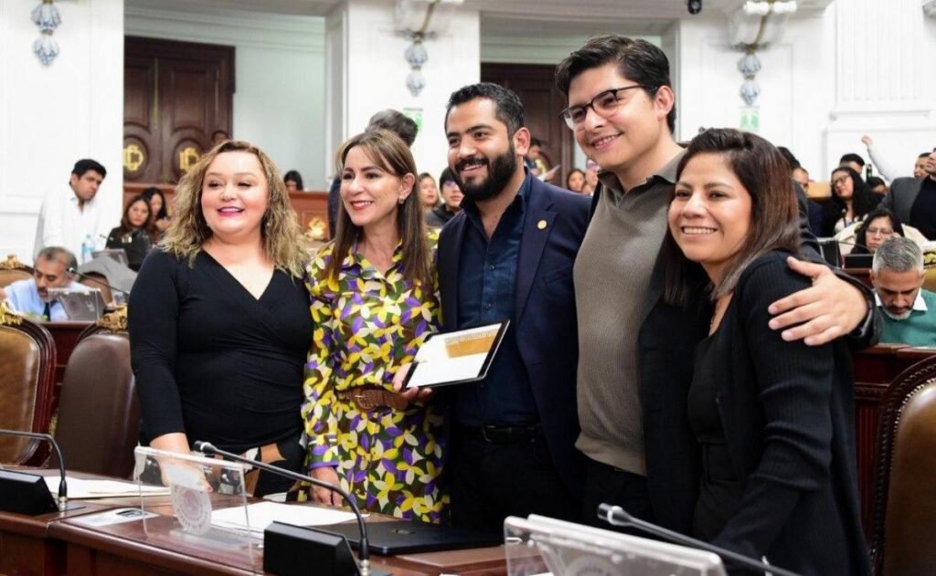 Declaran el 13 de noviembre como día en contra de la violencia una persona sen binarias; Conmemoran UNA Magistrada Ociel Baena | El universal