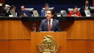 Plan de Senadores de Aprueveban Nacional de Seguridad