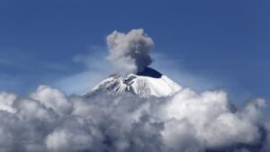 Popocatépetl, Entre La Memoria y La Ciencia: Docuserie Revive 30 Años de Vigilancia Volcánica en México
