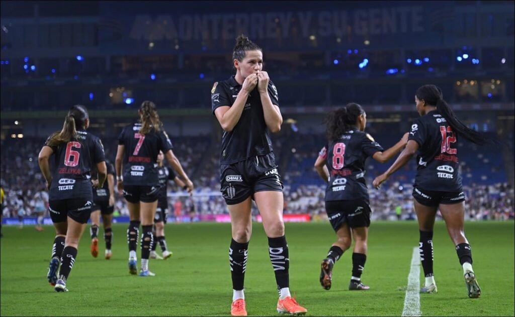 Resultado: Monterrey Derrota A Pachuca en la Ida de Lasifinales; SE Encamina RUMBO AL TRICAMPEONATO DE LA LIGA MX FEMENIL