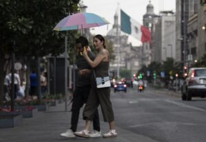 Onda Tropical 3 empapa a México: ¿Qué Estados Prevén Lluvias y Dónde se Derretirán de Calor?