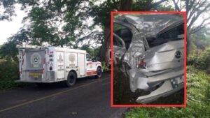 Mueren en accidente Autopilínstico 3 Estudiantes de la Universidad de Colima; Volvía de Fiesta de Graduación