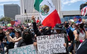 Un mes de Redadas en la, Cónsul Informa 330 mexicanos Entrevistados; Más de la Mitad Llevaba 10 Años Viviendo Allá, Asegura | El universal