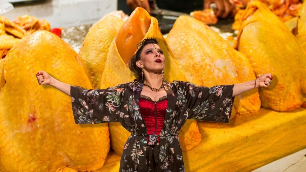 Dalilah Polanco Abre debate culinario en ‘lcldfm’: ¿El pollo Debe o no lavarse?