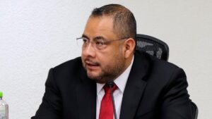 Omar Reyes Colmenares: Reacciones y Perfil del Nuevo Titular de la uif Tras la Salida de Pablo Gómez