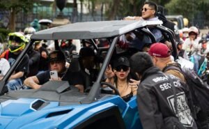 Rodada de Sandra Cuevas se topa con la Policía y Acaba Con Más de 70 Motos en El Corralón; “Yo Aguanto Porque SOY Cabrona”, Dice | El universal