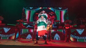‘Casi Morimos’: Corto y Explosiones en Concierto de Santa Fe Klan en nl Dejan 15 lesionados