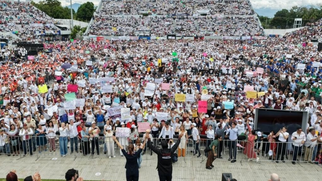 40 mil personajes reciben a Claudia Sheinbaum en Chiapas: “México es Fuerte es Porque No Hay División Entre Gobierno y Pueblo”