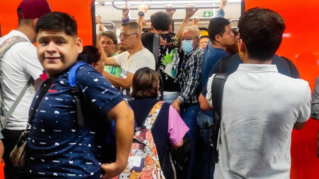 ¿Qué Pasó Hoy, Domingo 5 de Octubre en la Estaciónón Pino Suárez de Línea 2 del Metro?