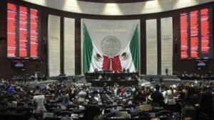 Cámara de Diputados recibe Minuta de Ley de Amparo; corregirán Transitorio Sobre Retroactividad