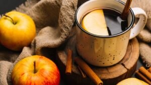 Receta para Ponche de Manzana Casera, Bebada Antioxidante para los días Fríos