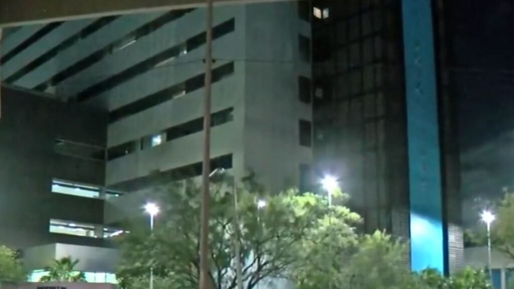 Ladrón Escapa de Hospital Metropolitano tras ser Arrestado en Guadalupe, Nuevo León