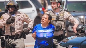 Declaran estado de emergencia en Los Ángeles por las redadas migratorias de Trump