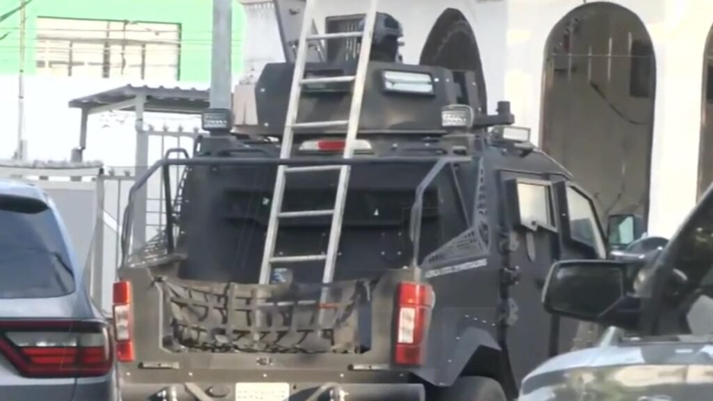 Realizan Tres Cateos en la Colonia Independencia; Despliegue de Seguridad Sorprende a Vecinos