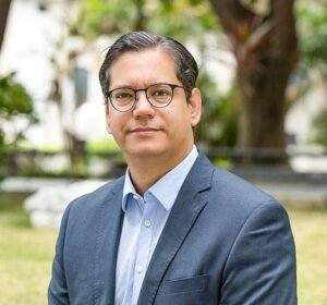 Juan Carlos Bustamante: La nueva frontera de la mercadotecnia relacional, cuando los algoritmos se convierten en actores relacionales