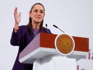 Sheinbaum insta a FGR atiende denuncia contra exfiscal de Aguascalientes