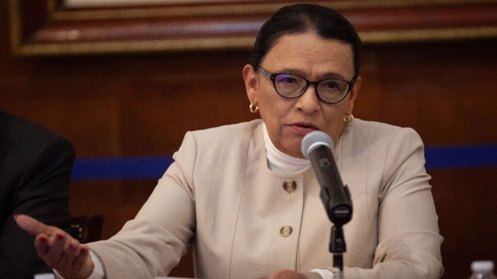 Segob ve interés político en bloqueos carreteros de transportistas y agricultores