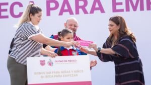 CDMX entrega apoyos de 3,370 a estudiantes de nivel básico ¿Cuándo es el último día?