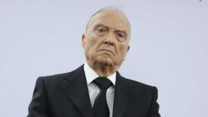 Sheinbaum Detalla que en Una Reunión le Planteó a Alejandro Gertz Manero Irse a Una Embajada