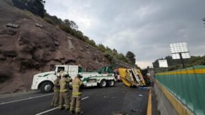 Accidente en Carretera México-Toluca Genera Tránsito Lento Cerca de la Marquesa
