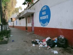 La calle, el sitio elegido para no cumplir con la separación de residuos