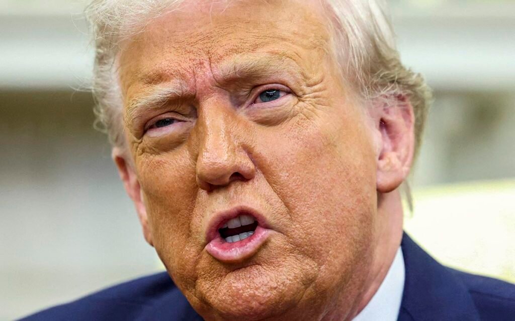 Trump anuncia aranceles a 8 países europeos si no apoyan la compra de Groenlandia