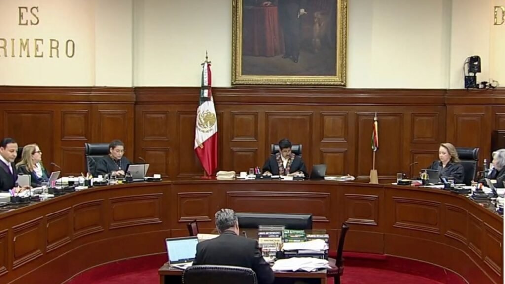 Revisan reasignación de camionetas de ministros