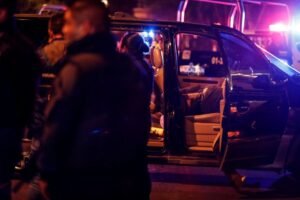 La política del silencio, por Martín Solares | El Universal