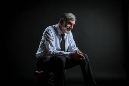 Monólogo plantea cómo afrontar la ausencia de una pareja