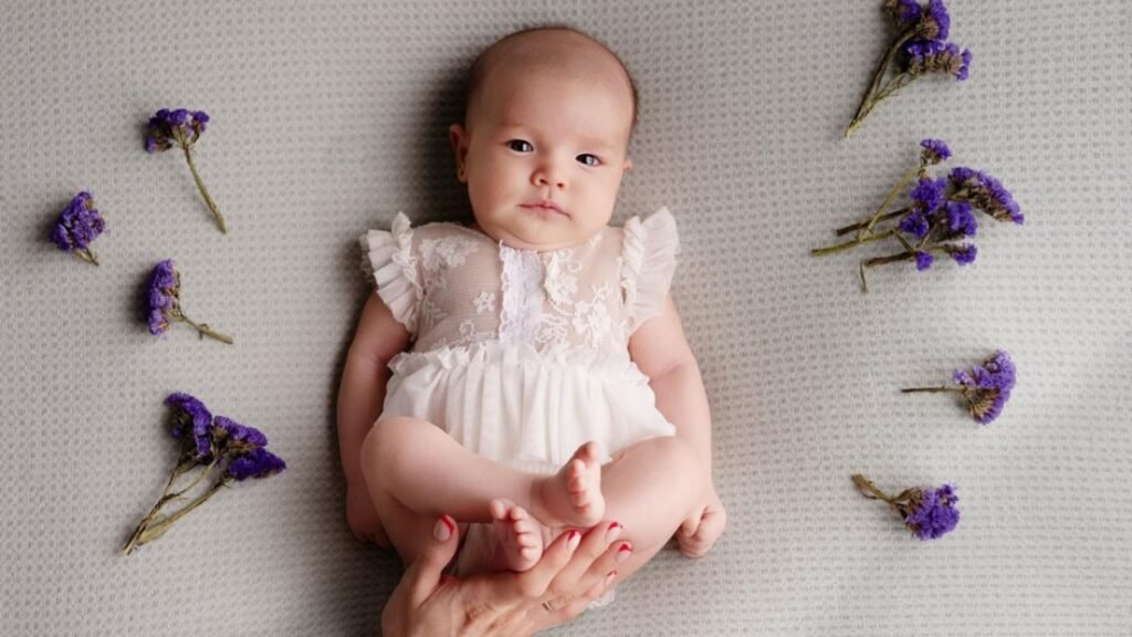 Según la astrología, los bebés nacidos en abril son más optimistas y exitosos: diferencias entre aries y tauro