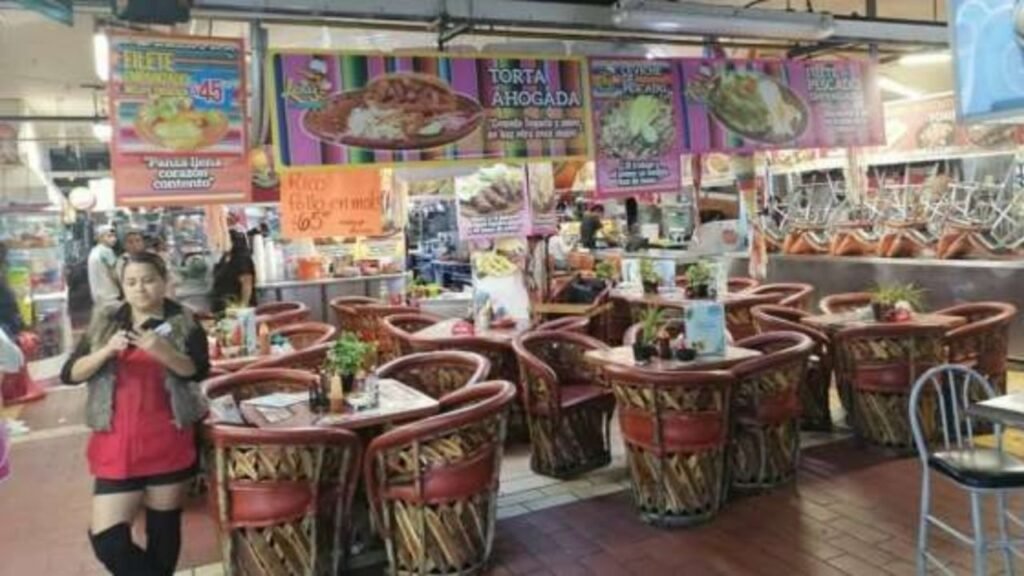 Cocinas económicas y fondas resienten alza de precios en tortillas y jitomate