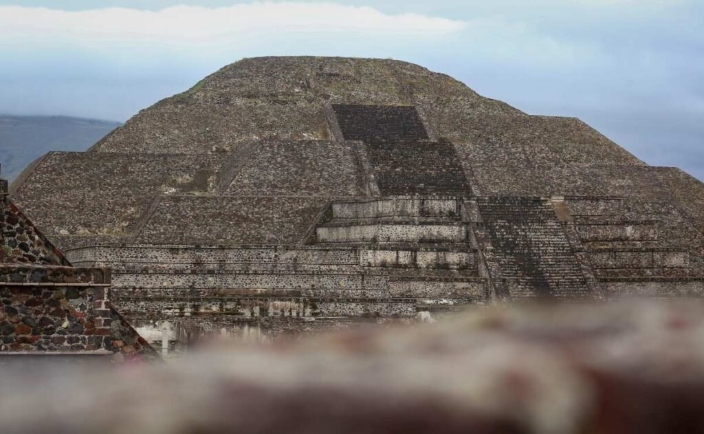 Ataque en Teotihuacán genera reacción internacional, gobiernos activan apoyos