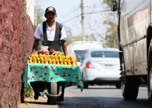 ¿Cómo salir de la trampa de la informalidad?