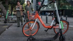 Ciudad de México anuncia regulación para scooters y bicicletas eléctricas