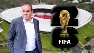 ¿Aquí no lo abuchearon? Cuauhtémoc Blanco fue a partido de México vs Corea del Sur (VIDEO)