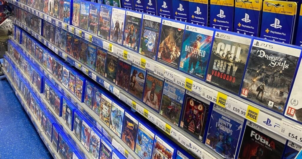Sony permitirá vender códigos digitales de PlayStation en tiendas minoristas y aceptará encargos de discos para juegos lanzados antes de finales de 2027, según Game File