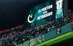 México vs Inglaterra se retrasa una hora por tormenta